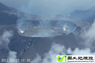 火口の様子２（11時10分）の画像