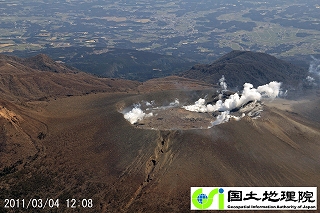 火口の様子３（12時08分）の画像