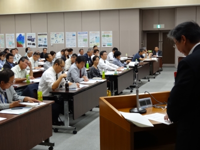 写真：説明会の様子（１）