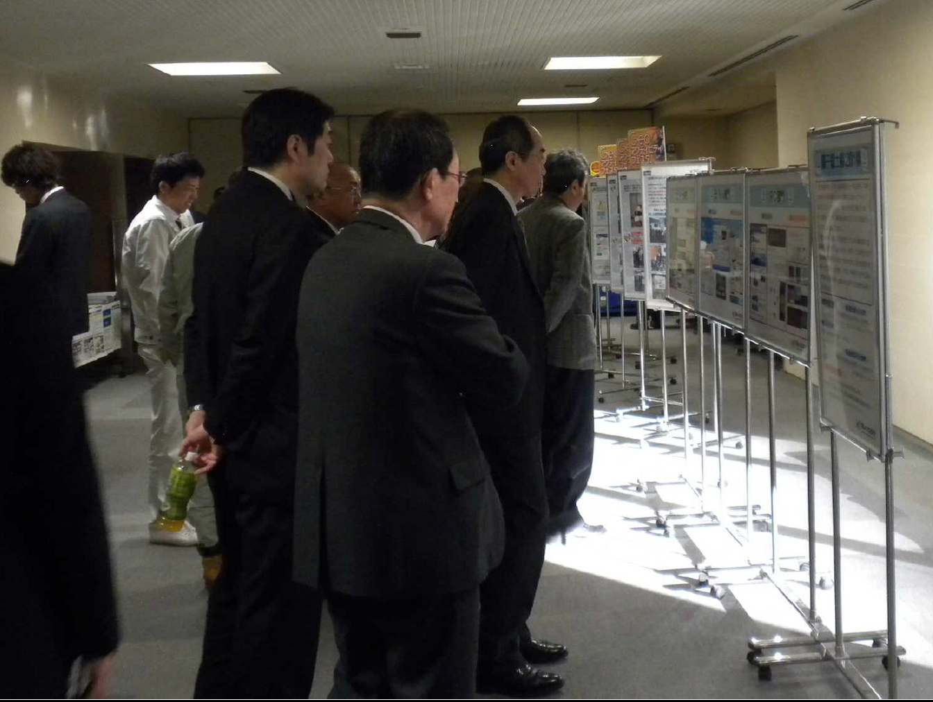 写真:パネル等展示の様子