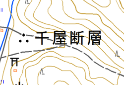 断層露頭の画像