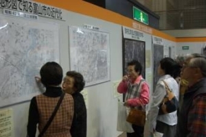 写真：富山の発展を地形図でみる