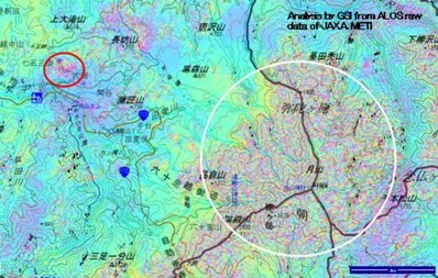 図４　地理院地図上に表示されたSAR干渉画像拡大版（ステップ２）