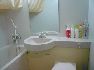 写真2)部屋のユニットバス