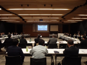 写真：連絡会議の様子