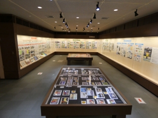 入口から会場奥の風景